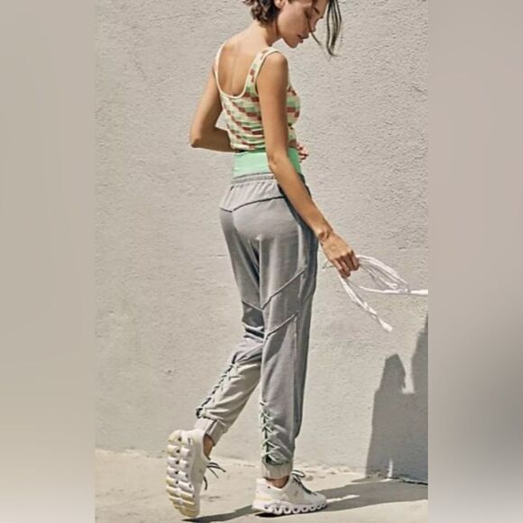 Free People Movement Pulling Punches Joggers Sweatpants Neon Laces Gray M - Picture 1 of 14
